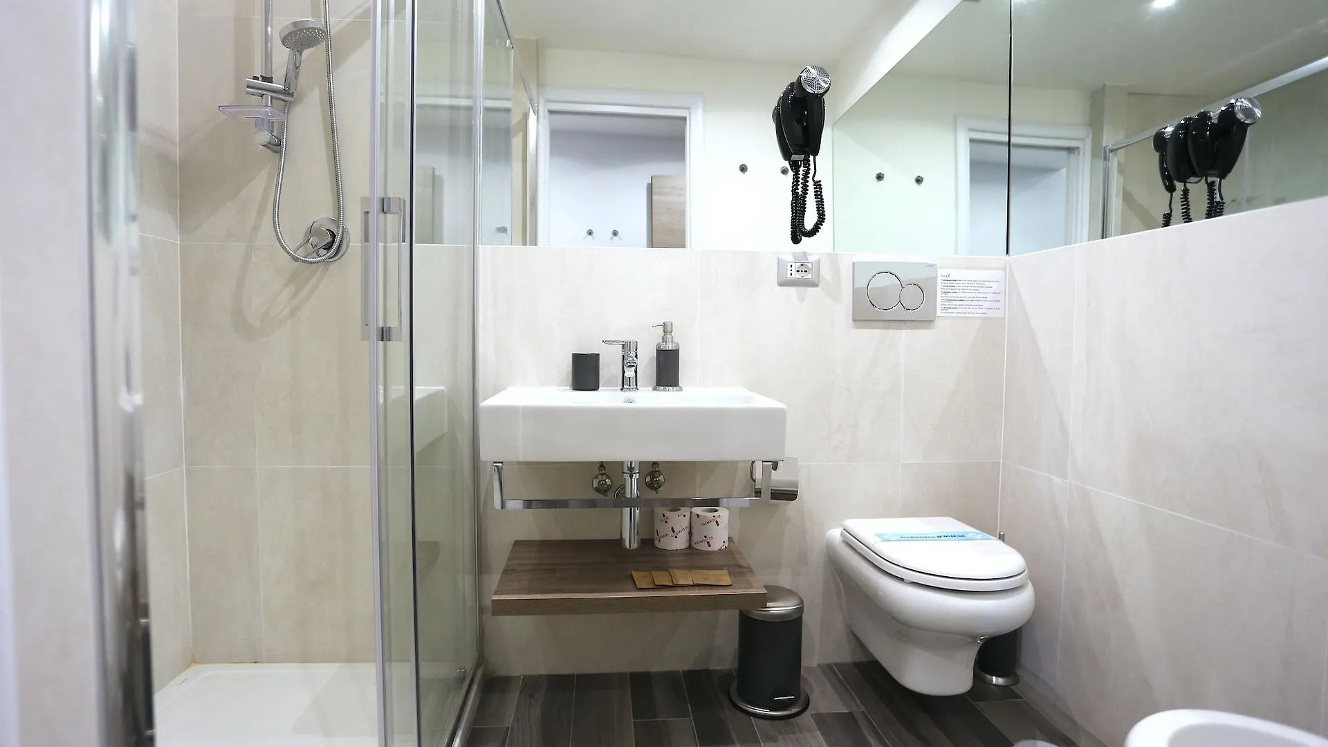 B&B Home 77 Řím Itálie