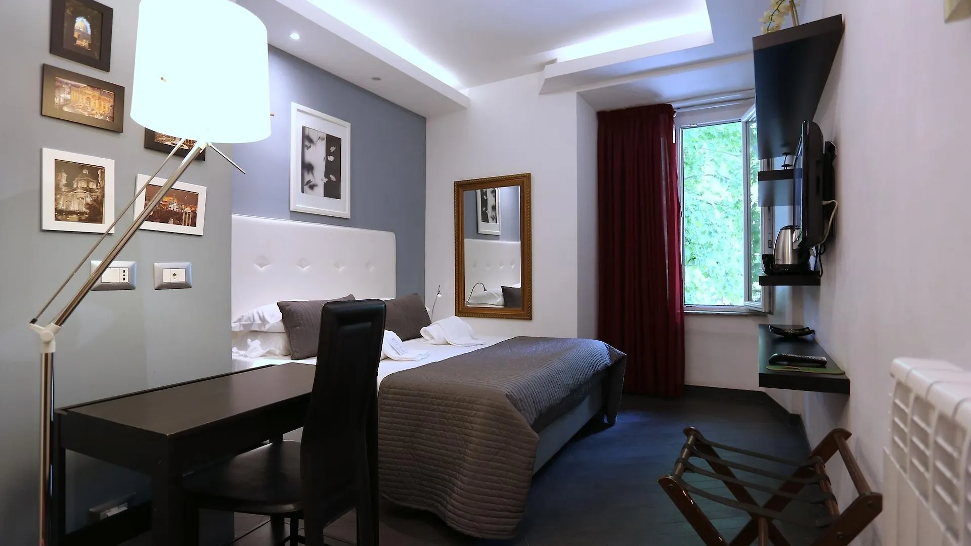 Bed & Breakfast B&B Home 77 Rome