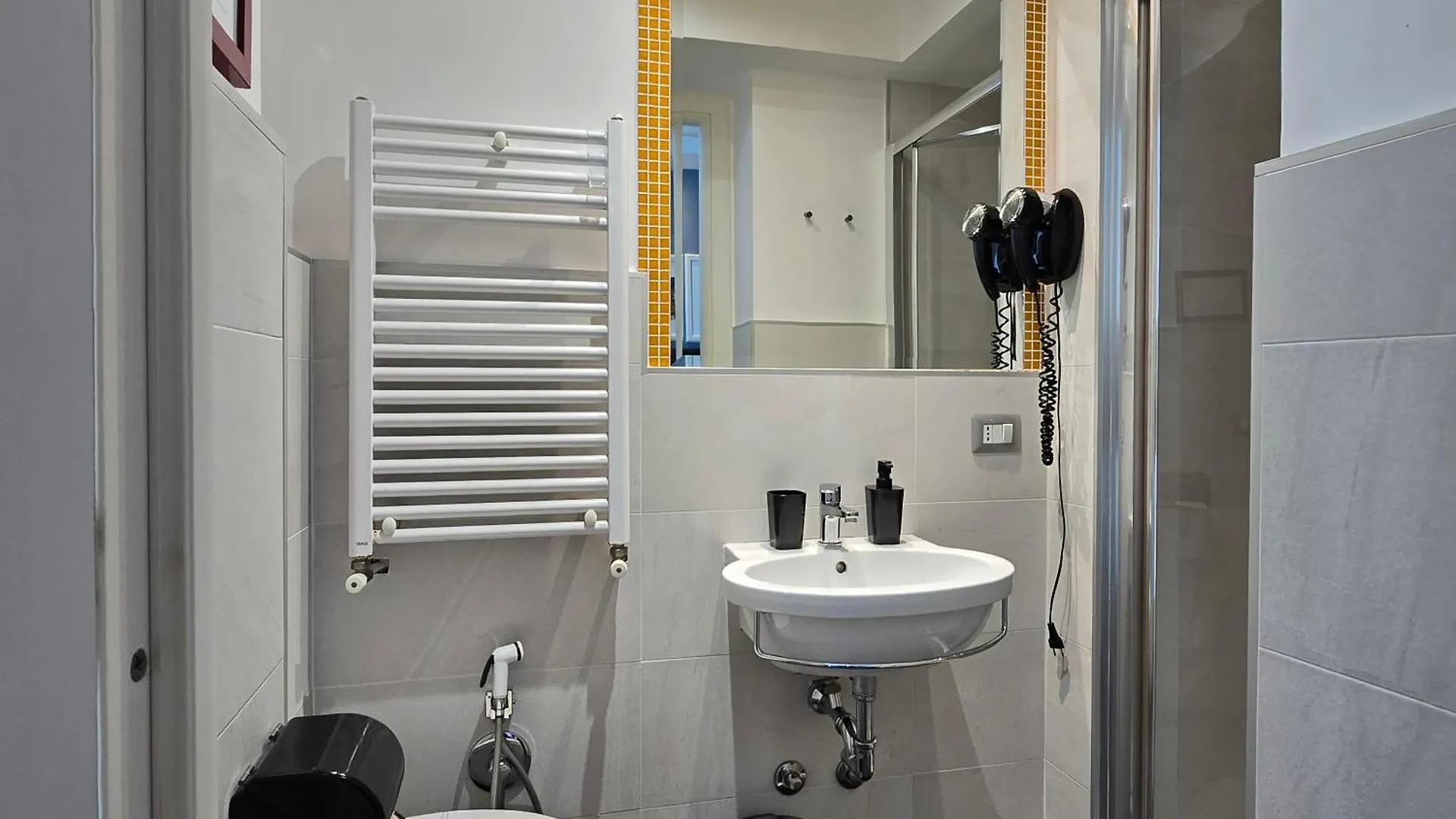 B&B Home 77 Rome Italy